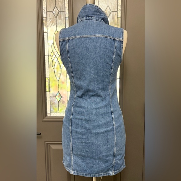 Levi's Classic Aubrey Sleeveless Denim Snap Front Collared Dress | Size Small - Picture 6 of 9